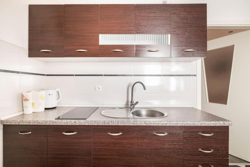 שיבניק Studio Apartment Grgic מראה חיצוני תמונה